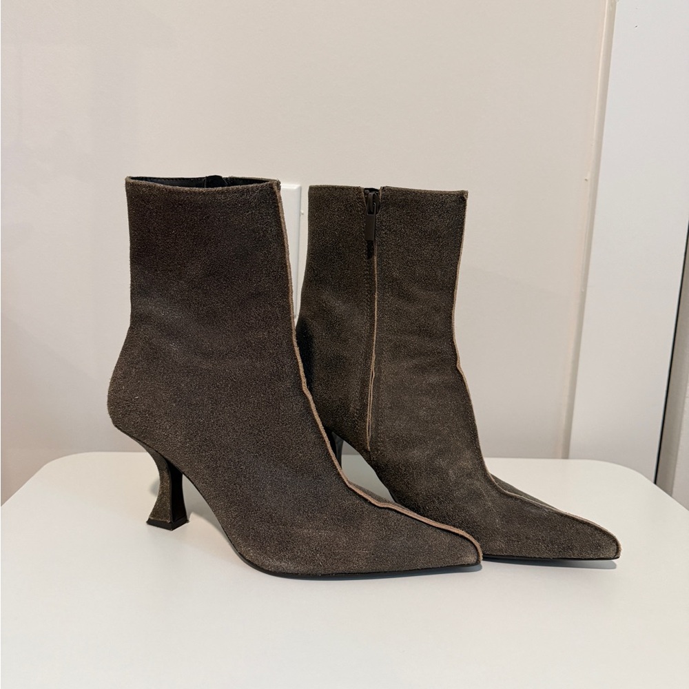 Zara Women's Brown Suede Pointed-Toe Ankle Boots - Picture 2 of 5